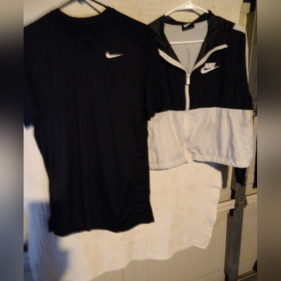 Vintage Nike Wind Breaker - Picture 3 of 6